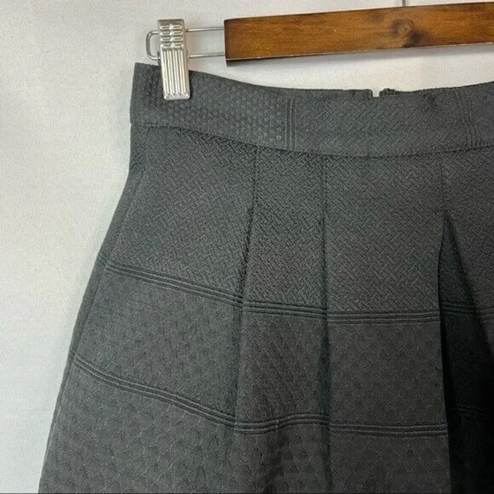 H&M Black Textured Pleated A-Line Mini Skirt 6